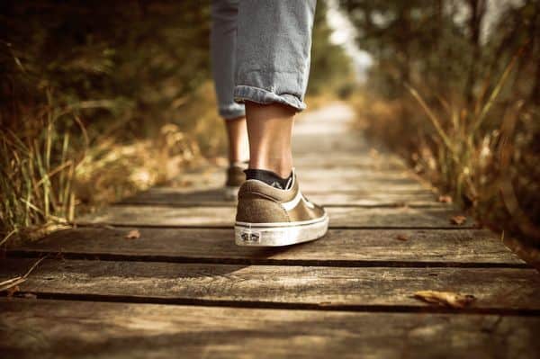 17 Free & Legit Apps That Pay You To Walk