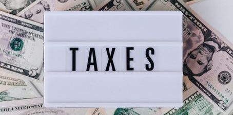 Learn how much is 20 dollars an hour after taxes