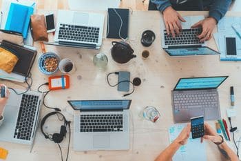 Drop servicing vs. Drop shipping
