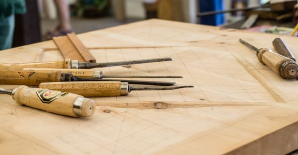 41 Wood Crafts That Sell Fast To Make $1,000’s