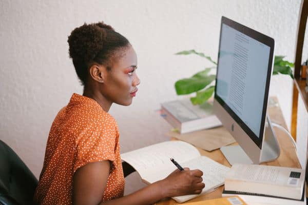 44 Best Online Proofreading Jobs To Make Money
