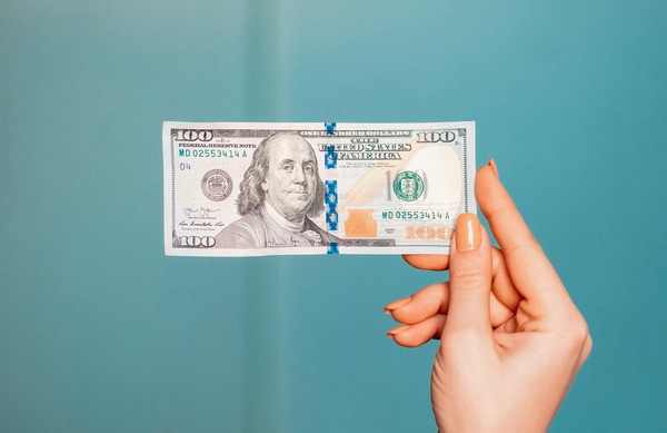 30 Best Side Hustles for Young Adults Today